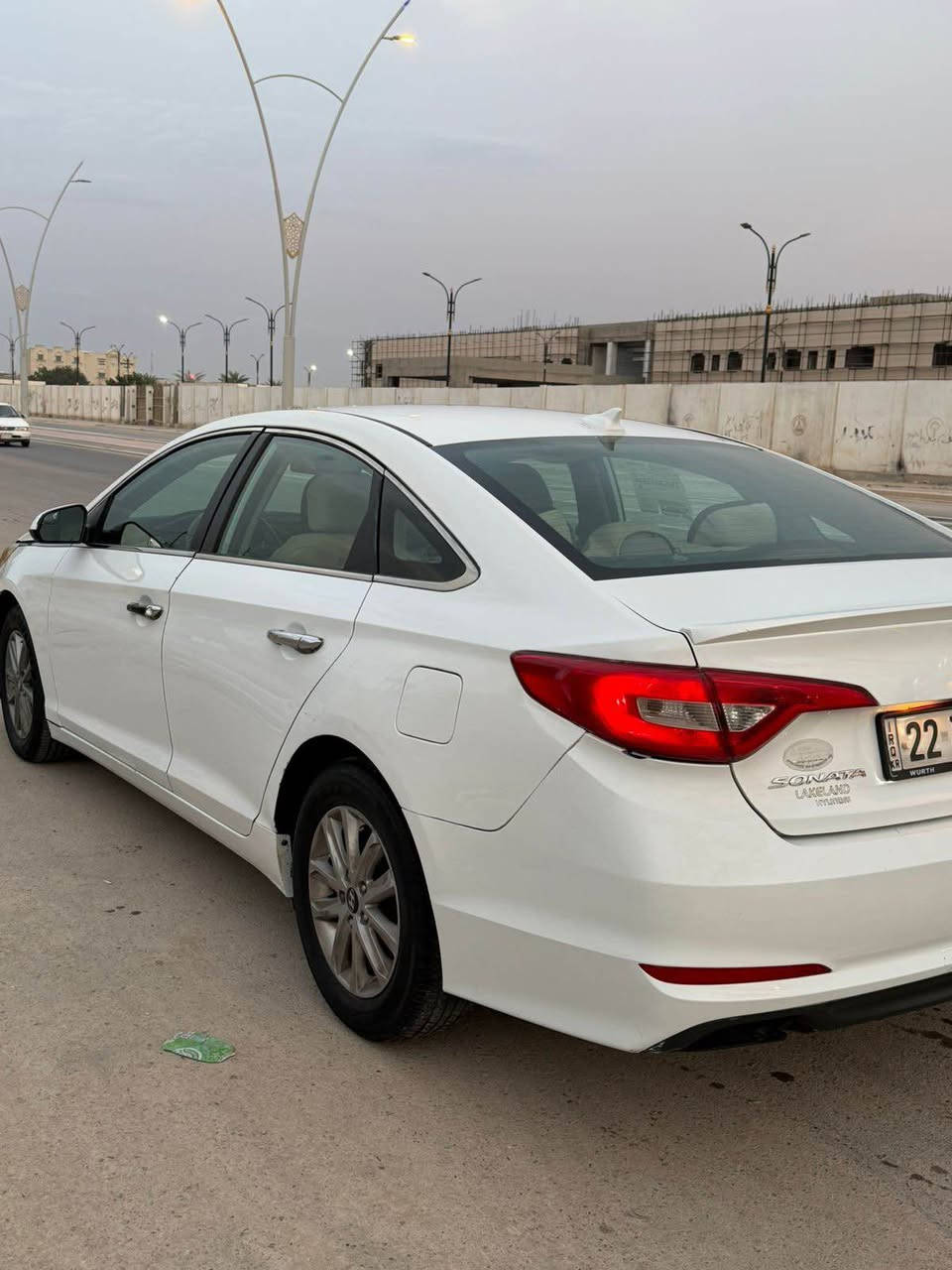 سلام وعليكم البيع فقط سوناته مديل 17 اصل رقم شمالي بسم صديقي تحويل مباشر وارد امريكي حادثها فقط جاملق وبنيد فقط بدون دواخل باقيها كفاله مكينه او كير كفاله شرط الفحص حجم مكينه 2400 اصل خط واحده تاير جديد حداده توها منفوضه لايت زنون دواخله شرط شركه سياره حلاه من صوره بهواي تجي وشوف مكاني بصره سعر 114 بيها مجال بصيط والي يشوف سعر هواي يدعينه بل الرزق تتصال علا رقم تالي *********** البصرة, العراق
