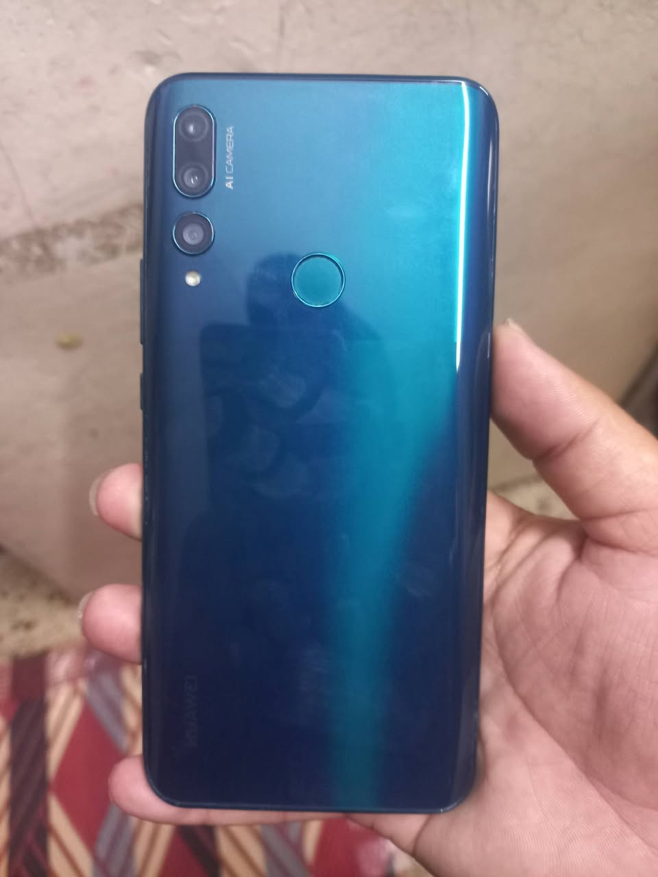 لبيع هونر Y9 برايم مكفول كلة شغال ذاكرة ١٢٨ سعر ٧٠ قفلة شراي يجي خاص لو يتصل *********** ماعندي توصيل مكان بغداد مدينة صدر
