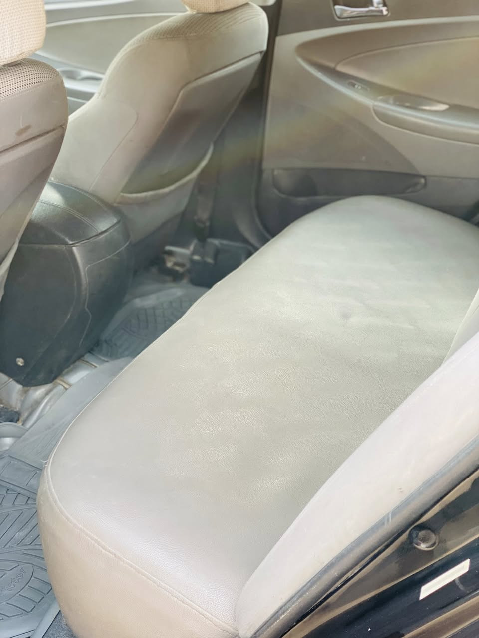 سلام عليكم سونات بيع موديل 2011  وارد مريكي سياره بيه ضربه جامالق خفيفه  محرك كير كفاله عماله رقم سياره بغداد سعر 85 مجال قليل مو شراي لا تعبني***********
