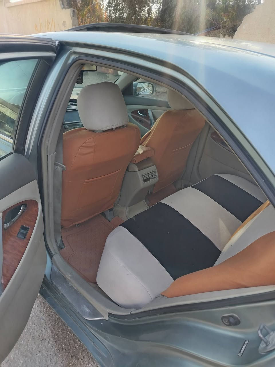 كامري 2008 وارد امريكي فول فتحه جلد صاج محرك حاويه جديد كير جديد سيارة جاهزة صدر  مشط ستيرن 
رقم بغداد بأسمي 
السيارة مصبوغه حزام بدون قمارة 
جراد فقط من غير اي حادث 
الأنبار هيت ***********
