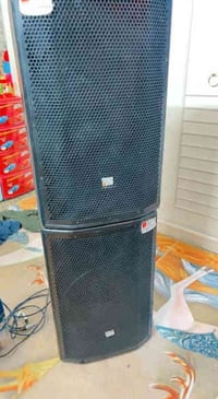 سمعات JBL١٥ انج كهرباء للبيع الاستفسار ٠٧٧١٧٠٣٨٦٣٤ بي وتساب بغداد