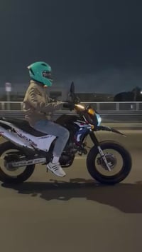 دايون قفاز • مكينة ٢٠٠ • مديل ٢٠٢٤