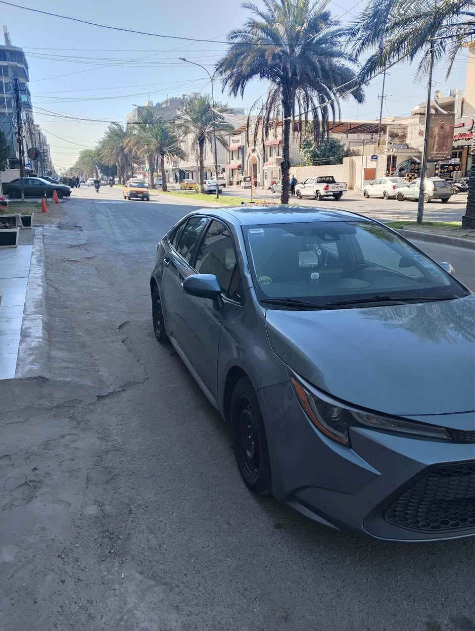 للبيع كورلا LE 
السعر145 بيها مجال 
 
موديل 2022 
الون بحري
بجم كبس
تحكم ستيرن 
تثبيت سرعه 
كاميرا خلفي 
لايتات بلاديه 
حجر شركة 
ماشيه 83 حقيقي 
تايرات وياله شركة 
صدر امامي خلفي جديد
كير مكينه بشرط
رقم أربيل باسمي 
السونار ورقم الشاصي موجود بلمنشور 
SYFEPMAE6NP321556
مكان سياره بغداد .  رقم تليفون ***********
