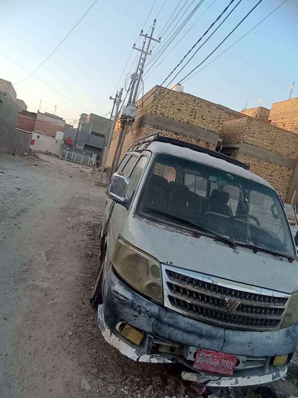 سلام عليكم فوتون للبيع مكان بابل قرب جسر بته السعر 25وبيه مجال حك الجيه*********** الدوشمه جديد شهرين من مسويهن
