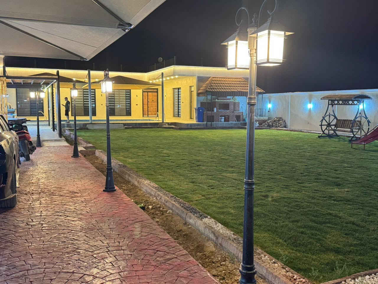 مزرعة رقم (6) في منطقة البوعيثة موثقة بتطبيق أجرلي شركة المصطفى للمسابح

السبت / صباحي مسائي
الاحد / صباحي مسائي
الاثنين / صباحي مسائي
الثلاثاء صباحي مسائي
الاربعاء صباحي مسائي
الخميس صباحي مسائي
الجمعة/ صباحي مسائي
للحجز واتساب/ ***********
