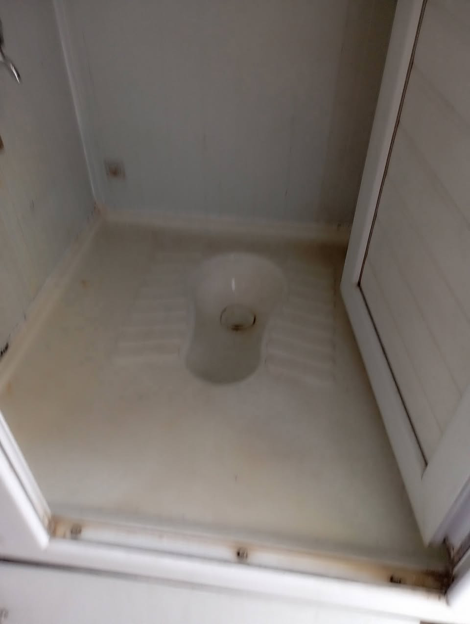 سلام عليكم 
غراض للبيع 
للتفاصيل اتصل 
***********
