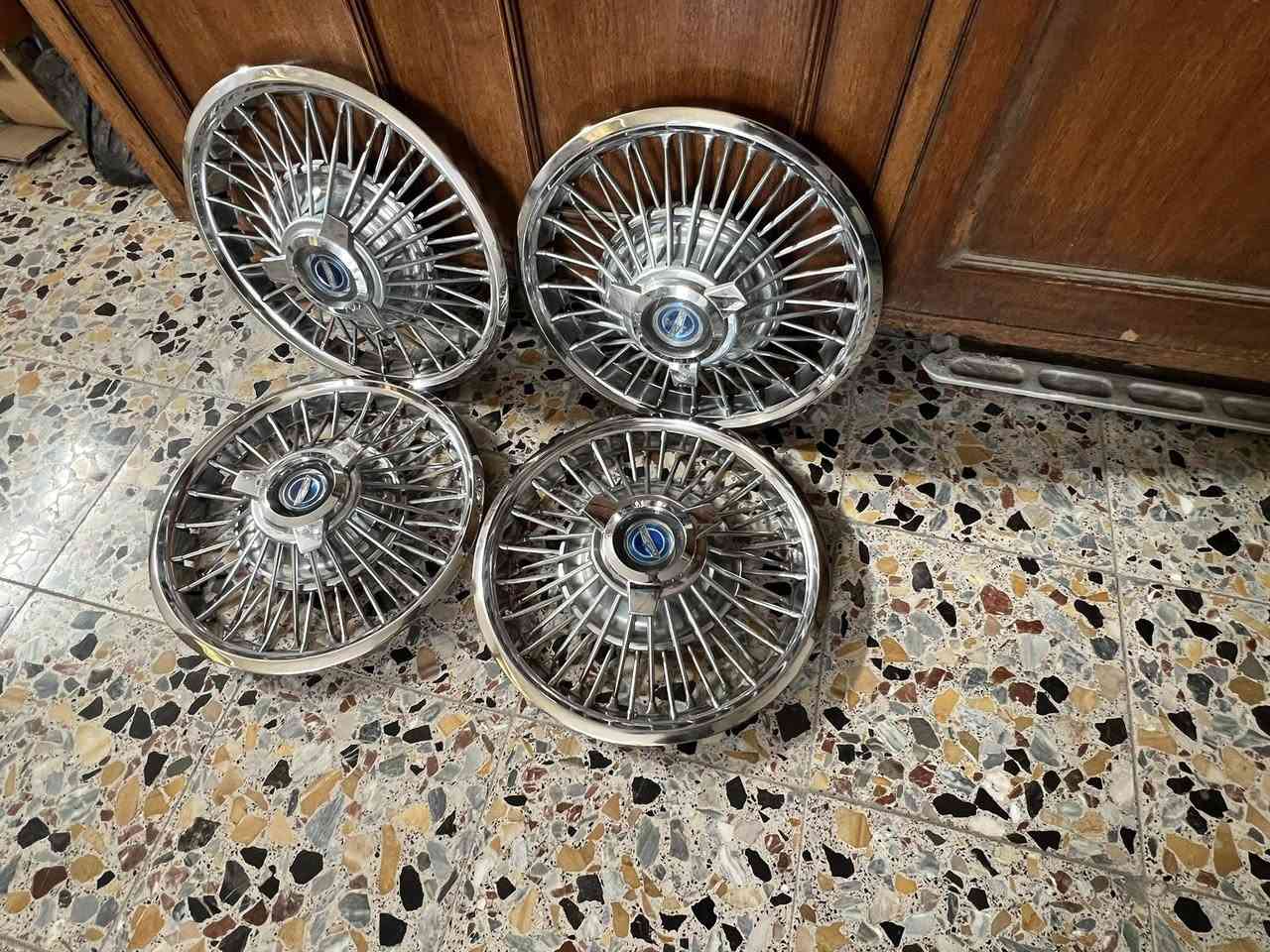 السلام عليكم تخم كبات موستنك حجم 14 كبات جدد حلوات لا ركله لا عواج ولا سيم طاك لا مفتوحات المقطع الفديو موجود عنواني بلديات ***********
