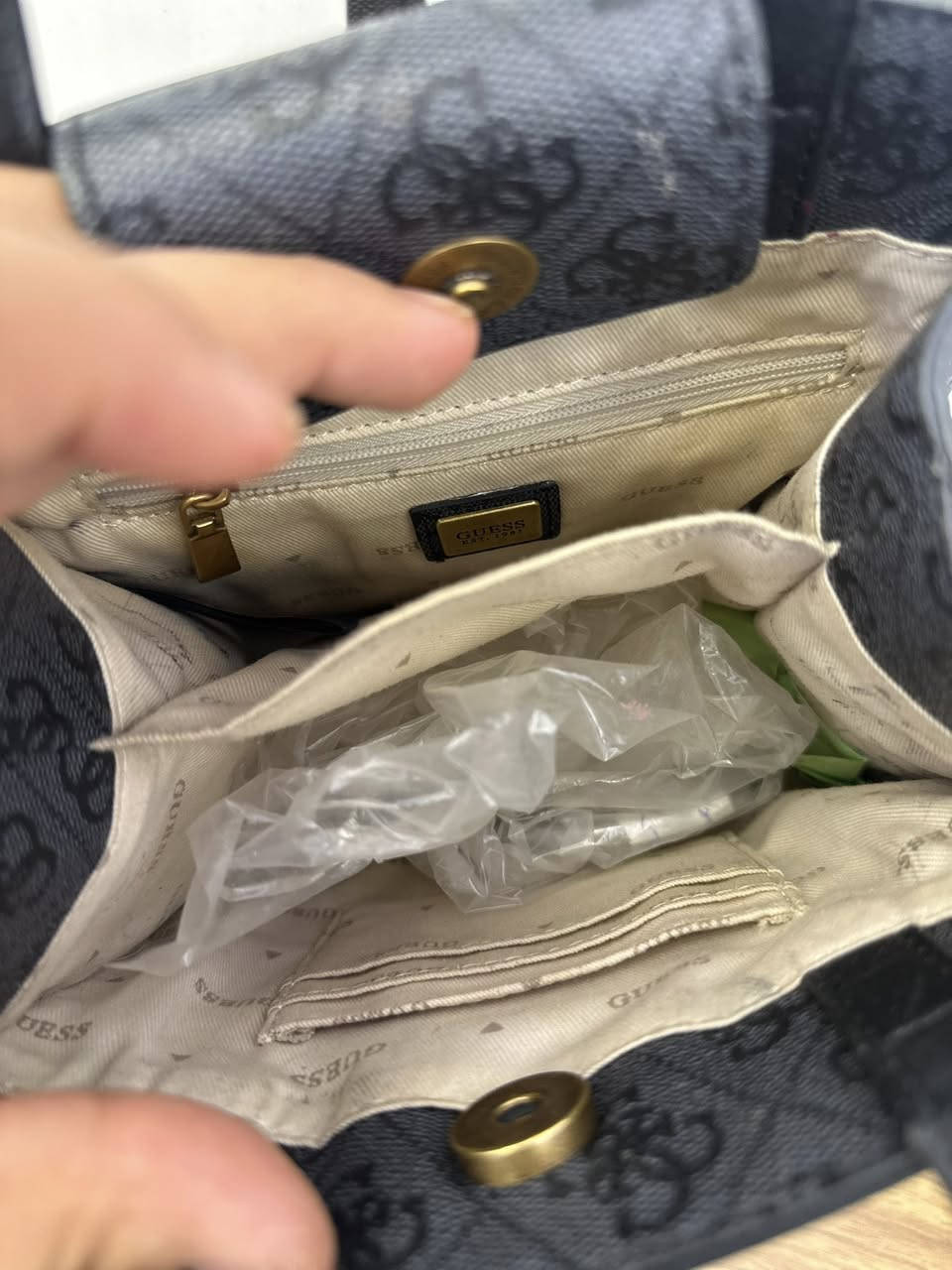 @highlightكيز اورجينال


**إذا كنت صاحب هذا الإعلان وتريد حذفه لأي سبب، رجاءا أرسل رسالة إلى الدعم الفني**