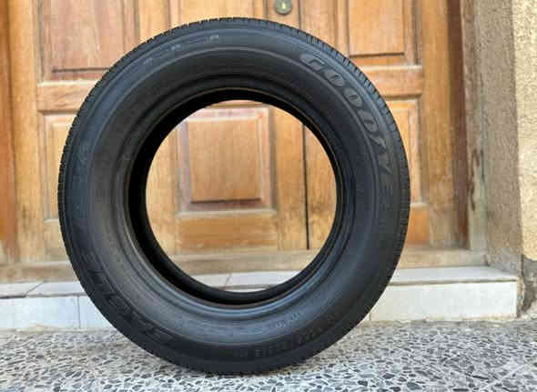 تخم تايرات جارجر واوباما جودير امريكي الحجم ١٨  ٦٠  ٢٢٥ للبيع *********** السعر ٢٥٠ الف
