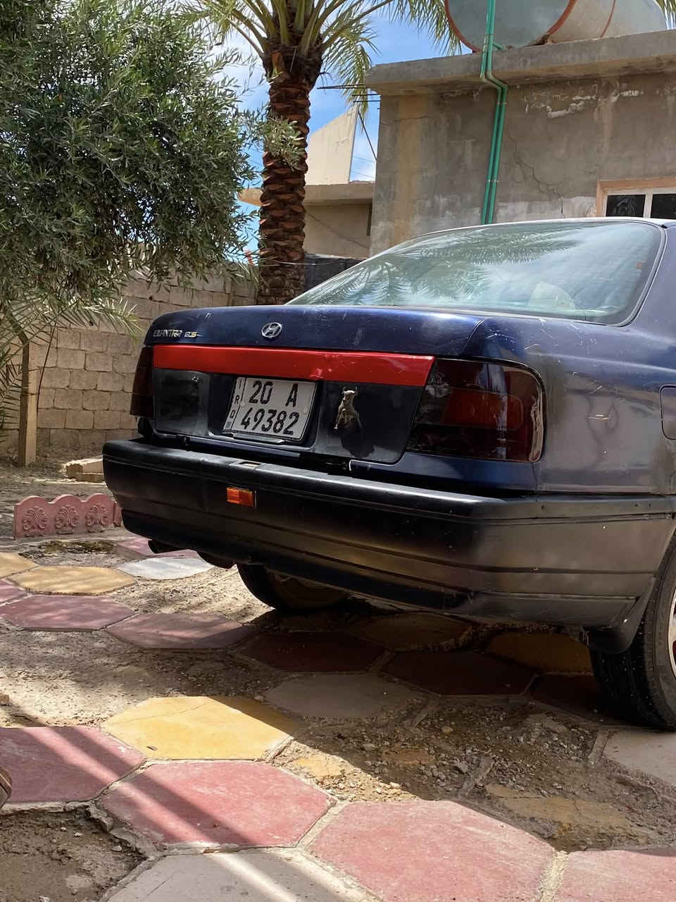 السلام عليكم 
البيع او مراوس 
النتر موديل ١٩٩٢
السيارة نضيفة بشكل
كير ومحرك مكفول 
كهربائيات كلها شغالة 
السيارة اوتو 
هزة جديدة 
السنوية إلى ٢٩
السيارة بسمي تحويل ثاني يوم
لاستفسار 
***********
