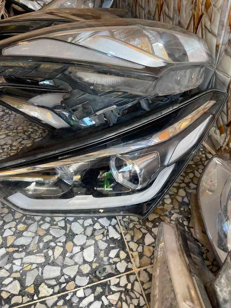 سلام عليكم شباب شلونكم وصتني اليتات كوري نوع وشكال الد يجين عله رقم واني بلخدمهً***********
