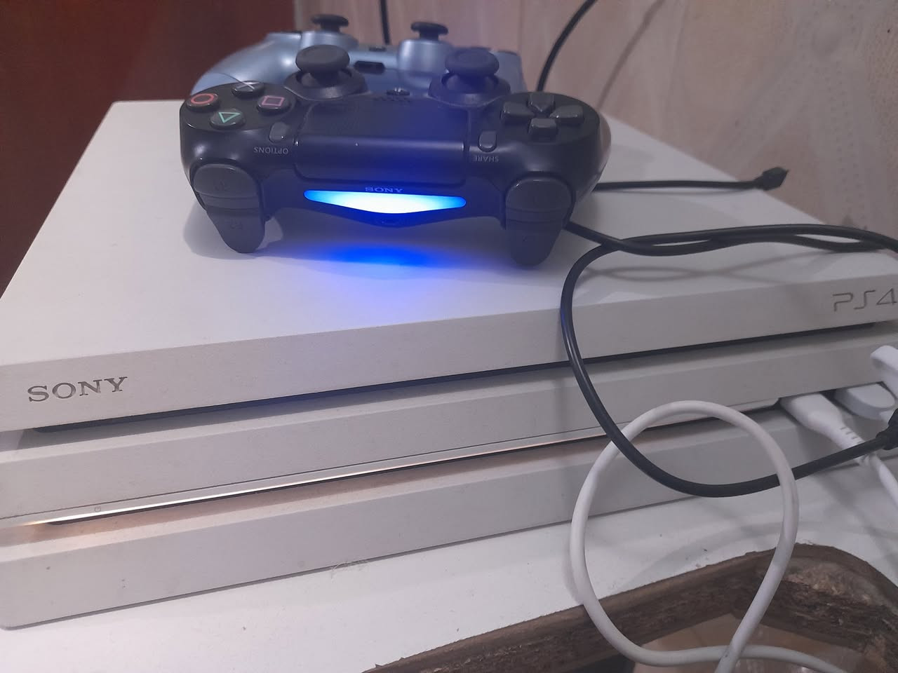 سلام عليكم  
بليستيشن 4برو ابيض 1تيرا اولاين مامهكر
بي العاب اهواي بيس وكلف ديوتي واقراص ردد وgta  وفيفا+مشتري بي كاد اوف وارو راكنروك
شعندك ايفون قوي مرواس نزل صورته (مراوس حسب القناعه(


**إذا كنت صاحب هذا الإعلان وتريد حذفه لأي سبب، رجاءا أرسل رسالة إلى الدعم الفني**