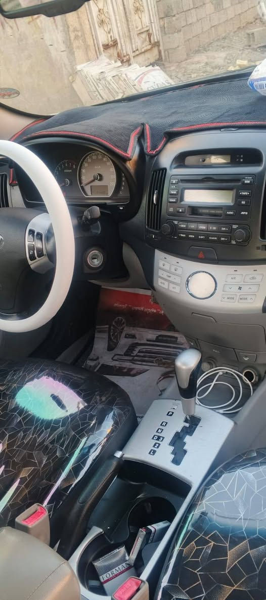 انترا فانتي 2011 كصت جنطه كير مكينه حداديه تزفيت ارضيه وفرش ارضيه درجه الاولى
تخم تاير جديد   بكان السياره محافظة ميسان 
التواصل عبر رقم الهاتف ***********
