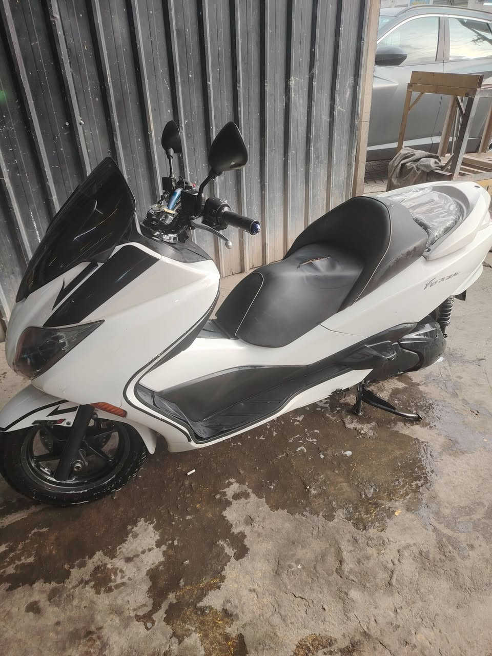 ***********
سعر واحد ونص عنوان حي الجهاد
