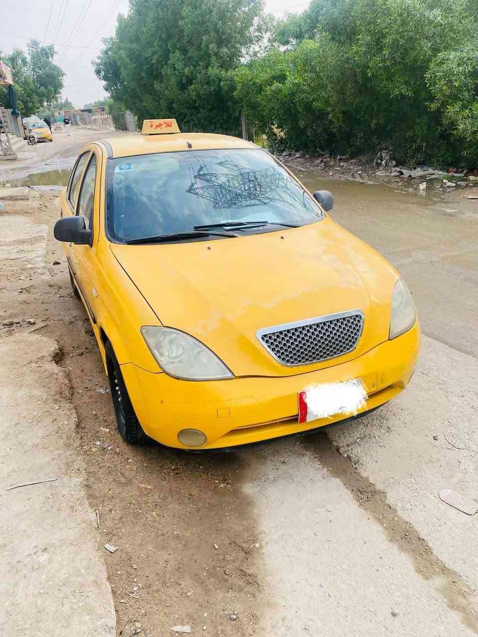 السلام عليكم طيبه موديل 2015 مصفره هيئه وغرامات سنويه لسنه ال2028 نضيفه مثل ماواضح بالصوره لسعر 33 وبيه مجال بسيط للاستفسار *********** مكاني الدوره شارع 60
