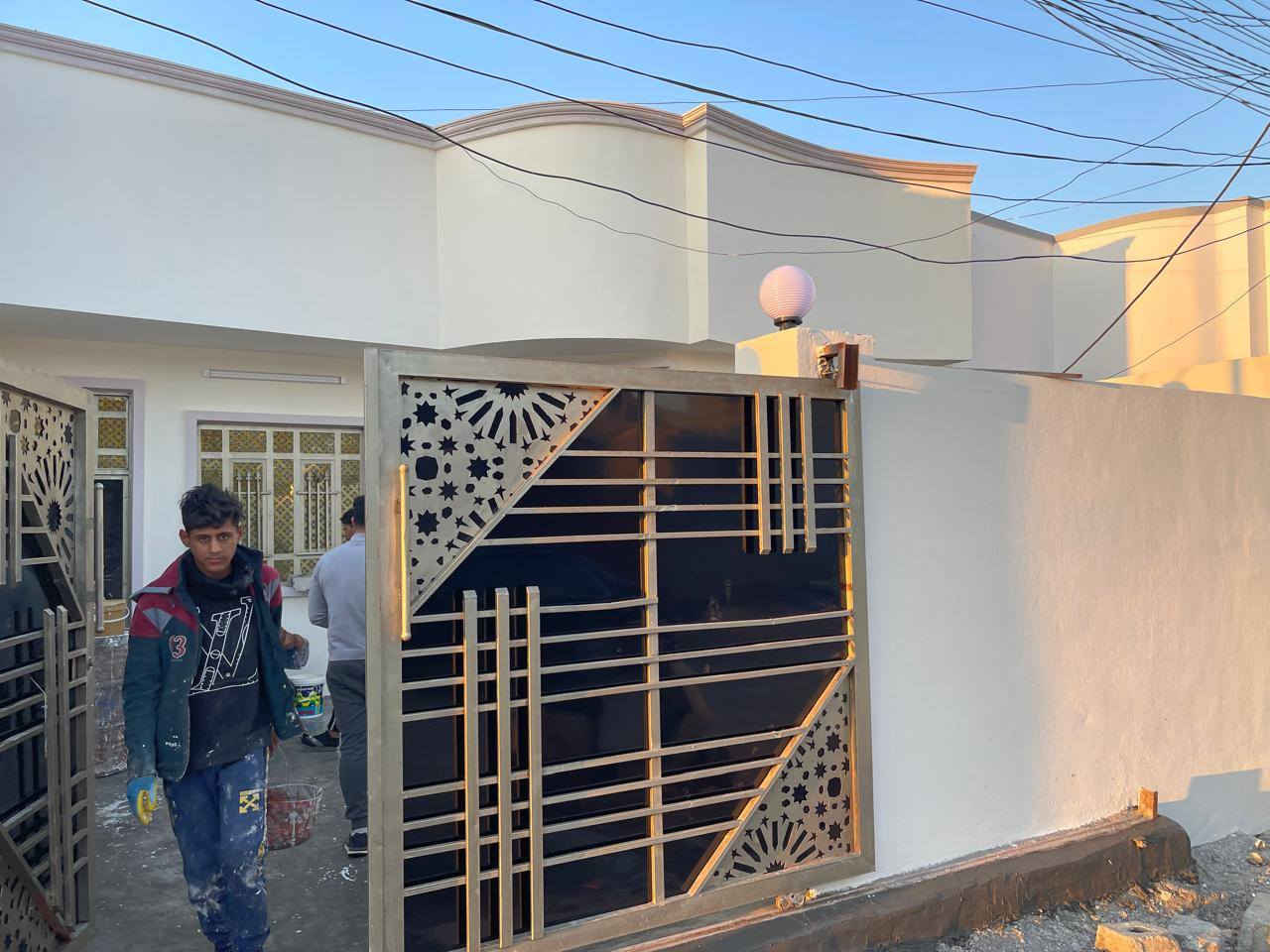 بيت الايجار في حي الخضراء( جبيل) قرب الجسر الثالث شارع ١٠ نافذ على شارع ٤٠ الي يربط بشارع ٦٠
طابق واحد استقبال ومطبخ وصاله وغرفة وصحيات البيت جديد هسه طالعين منه العمل يحتوي ع ماطور ماء وسخان ماء وخط مولدة فقط يحتاج تتبع واعاده تشغيل
(بدل الايجار ٢٥٠ الف بدون مجال)
للاتصال ***********
