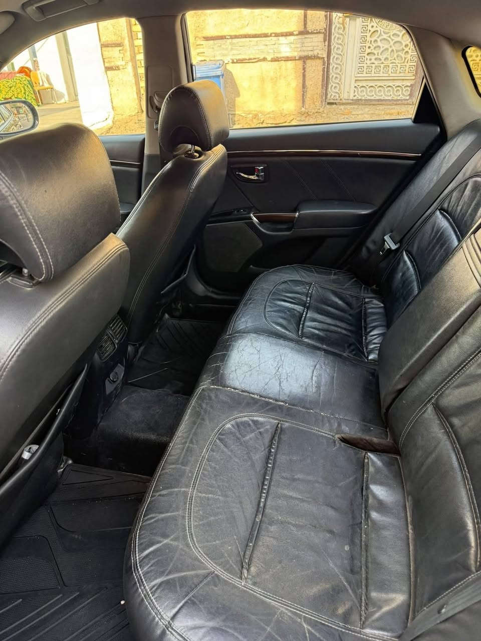 سلام عليكم
ازيرا ٢٠١٠ مكينه وكيري كفاله

رقم اسليمانيه بسمي

جاهزه من كل النواحي اترايك وين ميعجبك

باتري تخم تاير حدادين كله جديد 

بيها قطعتين صبغ كلش قليل ولباقيه كفاله لا لغد ولا شاصي ولا دواخل سايره كلش حلوه تجي وشوف بعينك

مكانه بغداد سعر ٩٠ 

رقم الهاتف ***********
