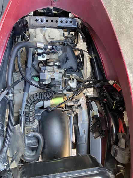 سلام عليكم درجه بغبغاء السرعه ١٤٠ الدرجه مكفوله كفاله عامه  مكينه ما مفتوحه كهربائيه كله شغله  تزوج تيرات جدد   كفرات ختم واحد ويه المكينه مكاني بغداد الصالحيه  الشراي يتصال عله هاذه الرقم ***********  او
