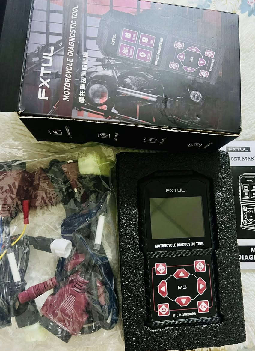 جهاز فحص أعطال الدراجات النارية FXTUL M3 (جديد بباكيته) 🔥
جهاز أصلي وممتاز جداً لأصحاب الدراجات والمصلحين لفحص الدراجة وكشف الأعطال بسرعة وسهولة.
مواصفات الجهاز:
✅ قراءة ومسح أكواد الأعطال (إطفاء ضوء التشيك إنجن).
✅ قراءة البيانات الحية (Live Data) وفحص جهد البطارية.
✅ يأتي مع كامل الكابلات والملحقات والكتالوك.
💵 السعر).
📍 المكان: دهوك
📞 للتواصل: تعال خاص


**إذا كنت صاحب هذا الإعلان وتريد حذفه لأي سبب، رجاءا أرسل رسالة إلى الدعم الفني**