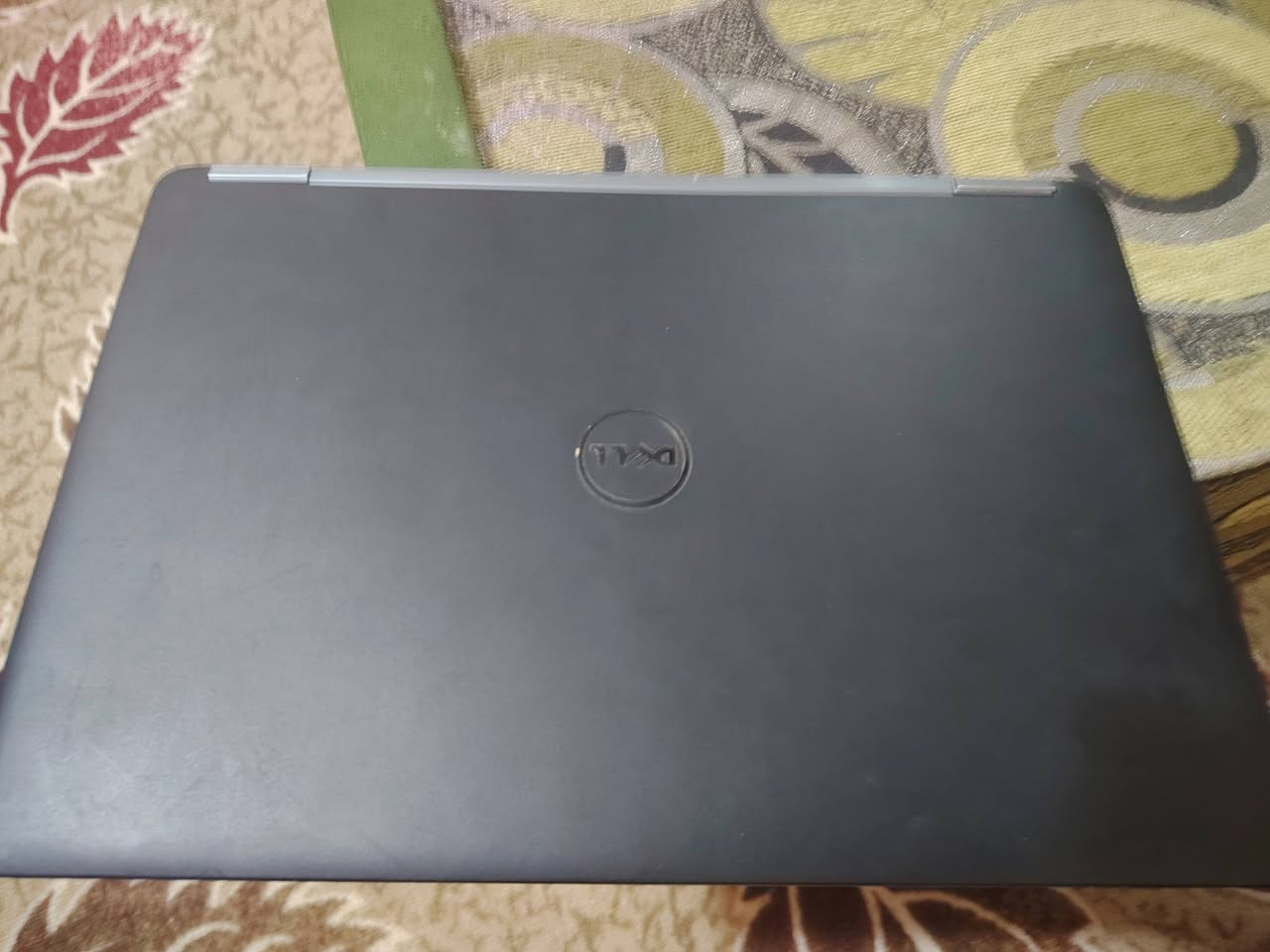 لابتوب للبيع
نوع dell 7270
رام 4 كيكا
هارد 256 ssd
معالج core i7 الجيل السادس
حجم الشاشة 13.3
السعر المطلوب 300 الف
للتواصل ***********
