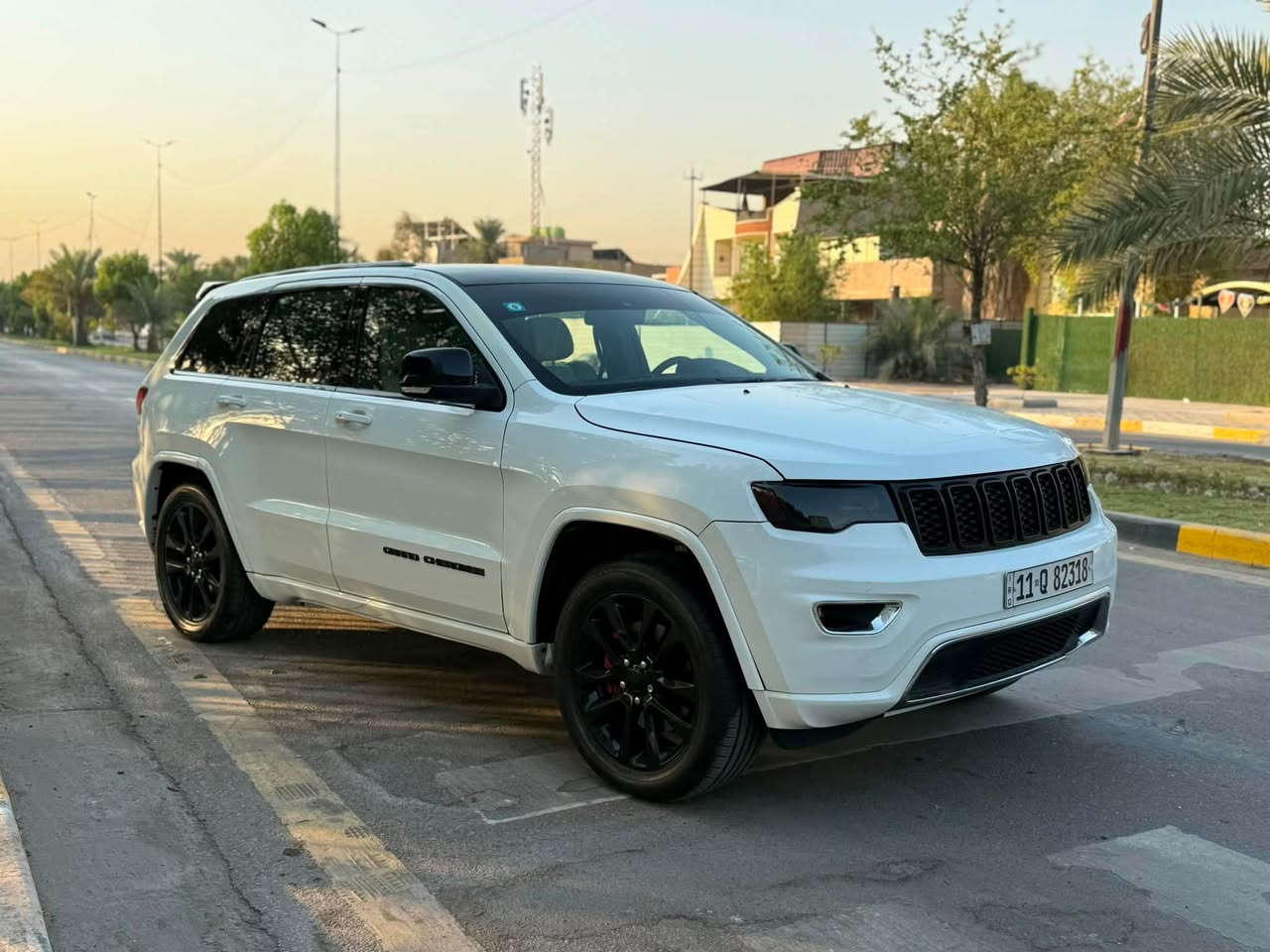 السلام  عليكم
‏‎‏‎       ——— لـلـبـيع او مراوس -----
جيب گراند شيروكي - Jeep Grand C
موديل 21 حادث امريكا شخوط رصع بية تصلح فخدت جملغ سايق سيارة مصبوغ حزام 
مكينه كير صدر جديد موصفات سيارة فول عده 
فتحه محرك 3600 ماشي 65ميل 
السعر 168
***********
