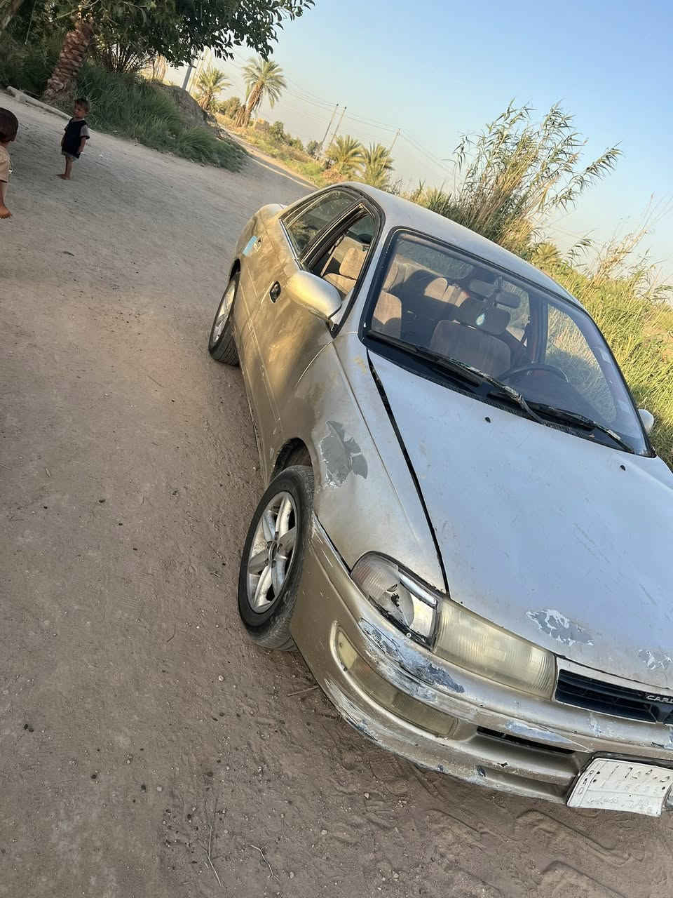 كارينا موديل 93 رقم ديالى مشروع وطني بسمي  لل 27 جاهزه ومرتبه مكينه كير حداديه تخم تاير السعر 30 ديوانيه ***********
