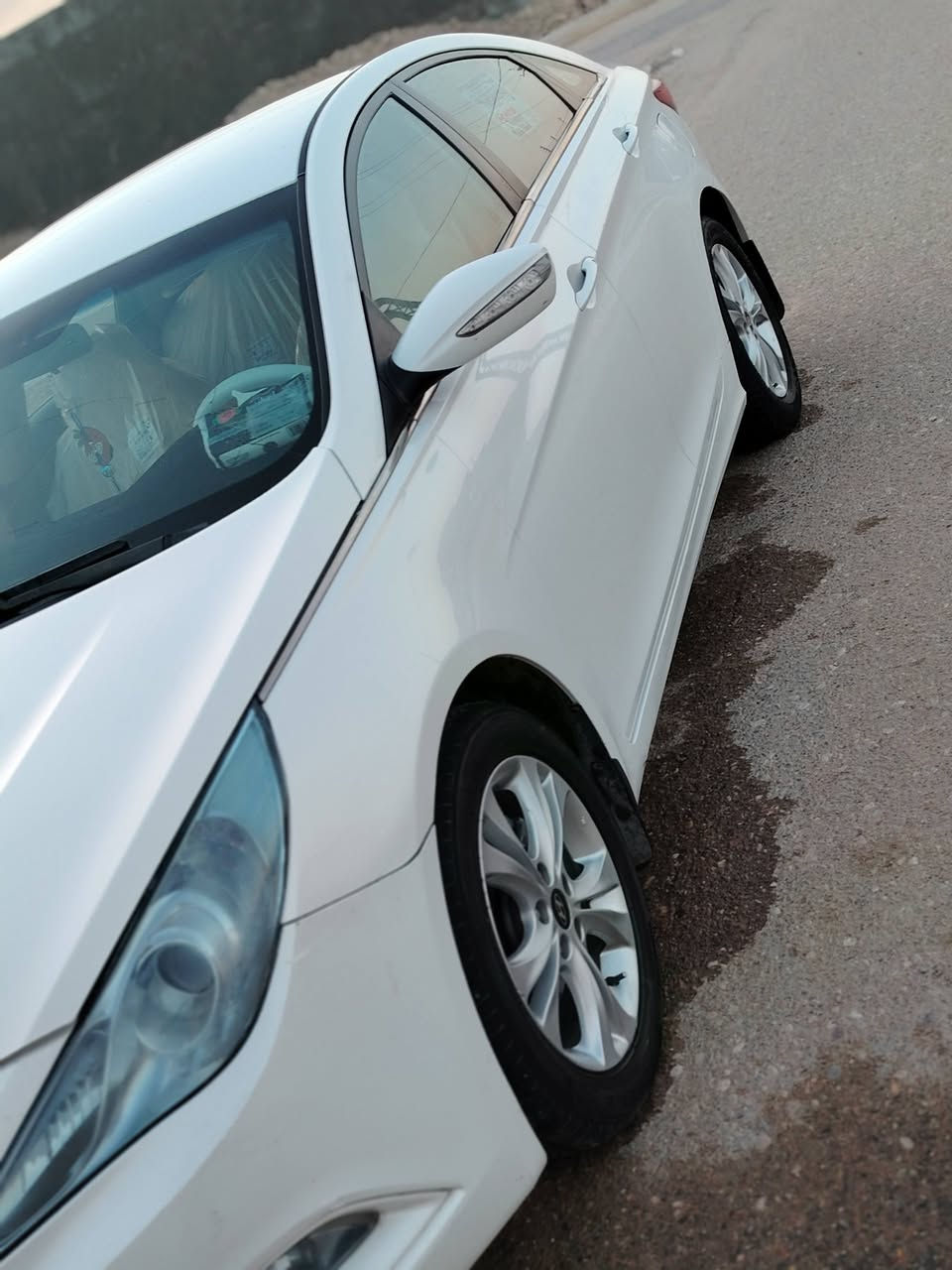 سلام عليكم سوناته خليجي  2012 رقم بصره مكينه دوش 2400سياره جاهز من كلشي مال جناي سعر 125وبيه مجال  مكان  سياره بصره قضاء الصادق  رقم *********** وحياكم الله🫡
