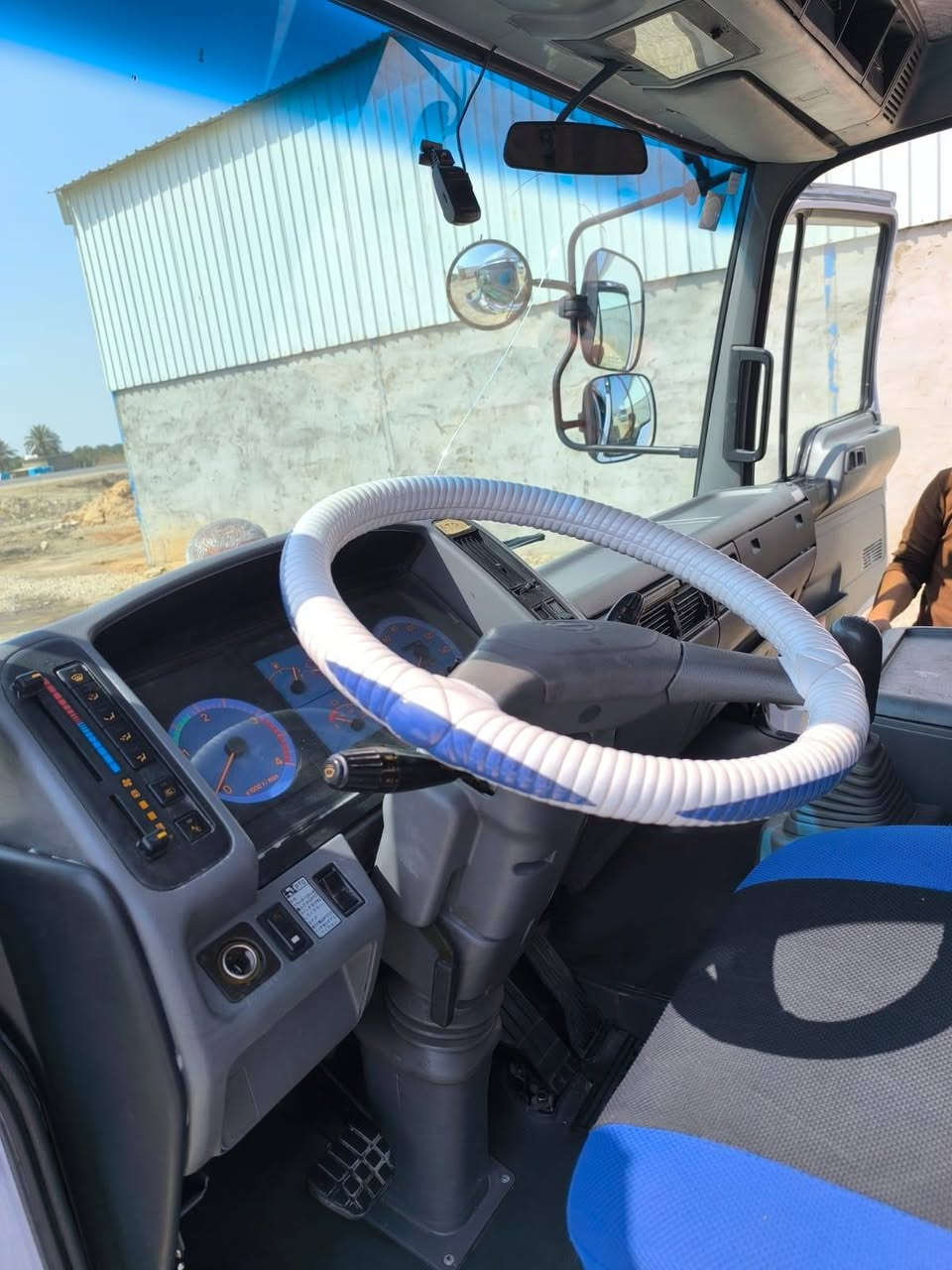 سلام عليكم هينو انكرللبيع ٦ وربع بلادي موديل 97 اصل محرك 80 سوبر مكفوله كفاله عامه العنوان نجف الاستفسار الاتصال على رقم *********** $***********
