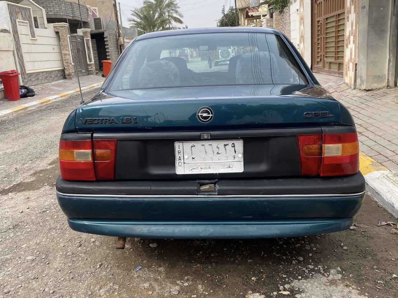 للبيع او المراوس حسب القناعة
فكترا موديل 94 
السعر 45 وبيها مجال بسيط 
لون زيتوني 
محرك 1800 جديد 
كير عادي
تخم تاير 
صدر جديد 
رقم بغداد مشروع وطني 
الموقع: سامراء
 الاتصال: ‭0772 305 4947‬
