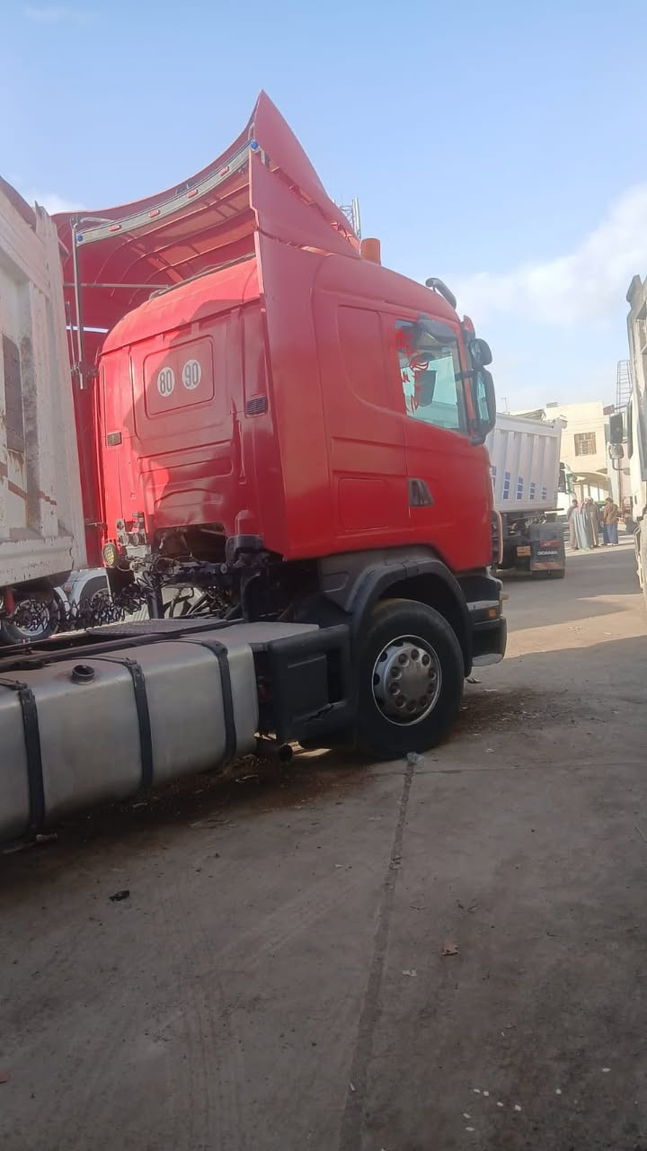 سلام عليكم بس راس لبيع مسجله قلاب 2006 سعر 160 كير عادي 900 تفاصيل***********
