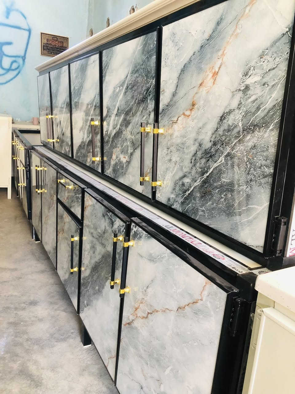 كاونترات شغل تفصال جديد ومستخدم

عنوان /جلولاء
استفسار /خاص
***********
