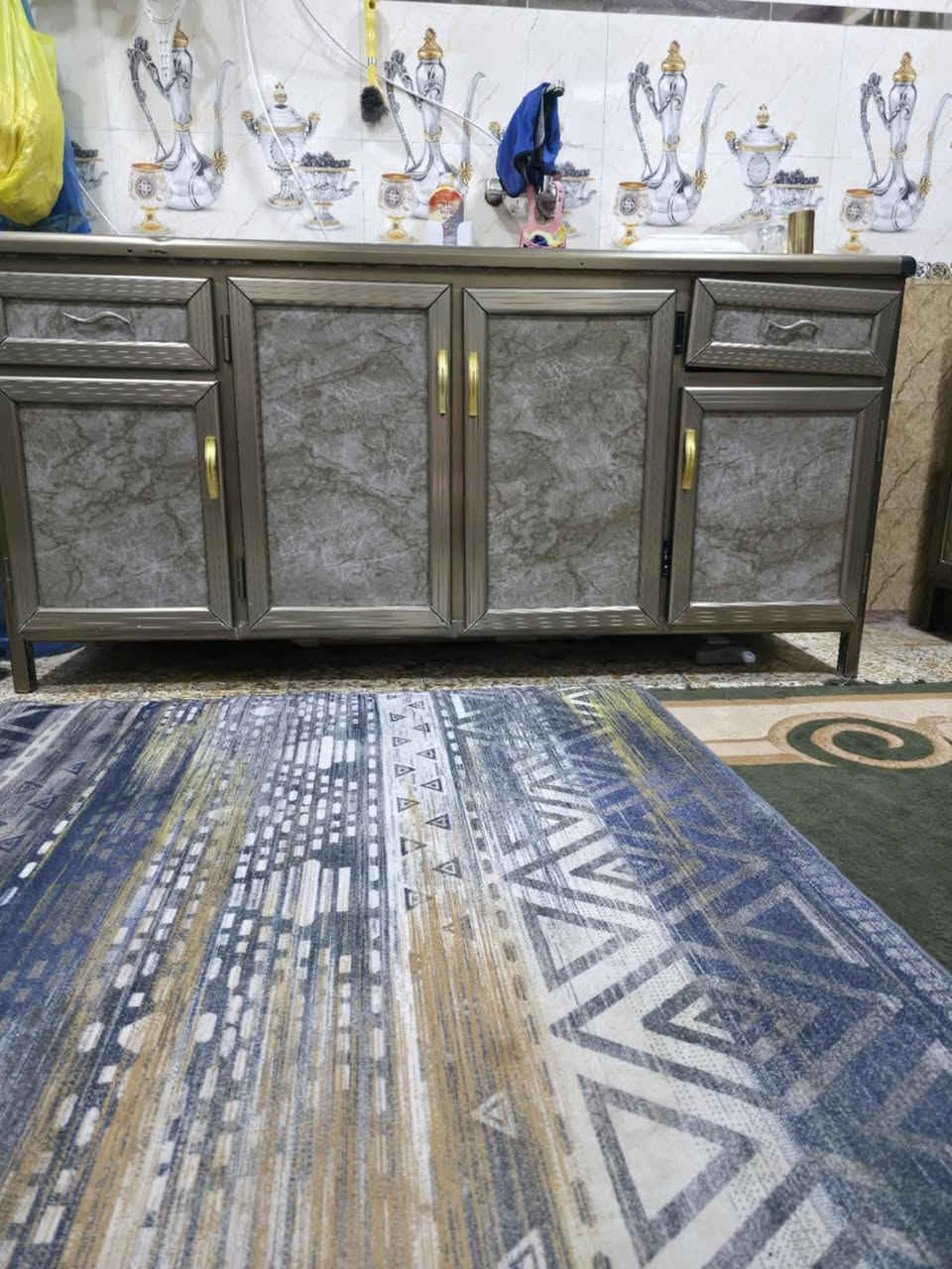 للبيع كاونتر سنك كامله سعر ٢٧٠ وبيه مجال ع خاص
فلوجه الجولان
*********** للإستفسار
