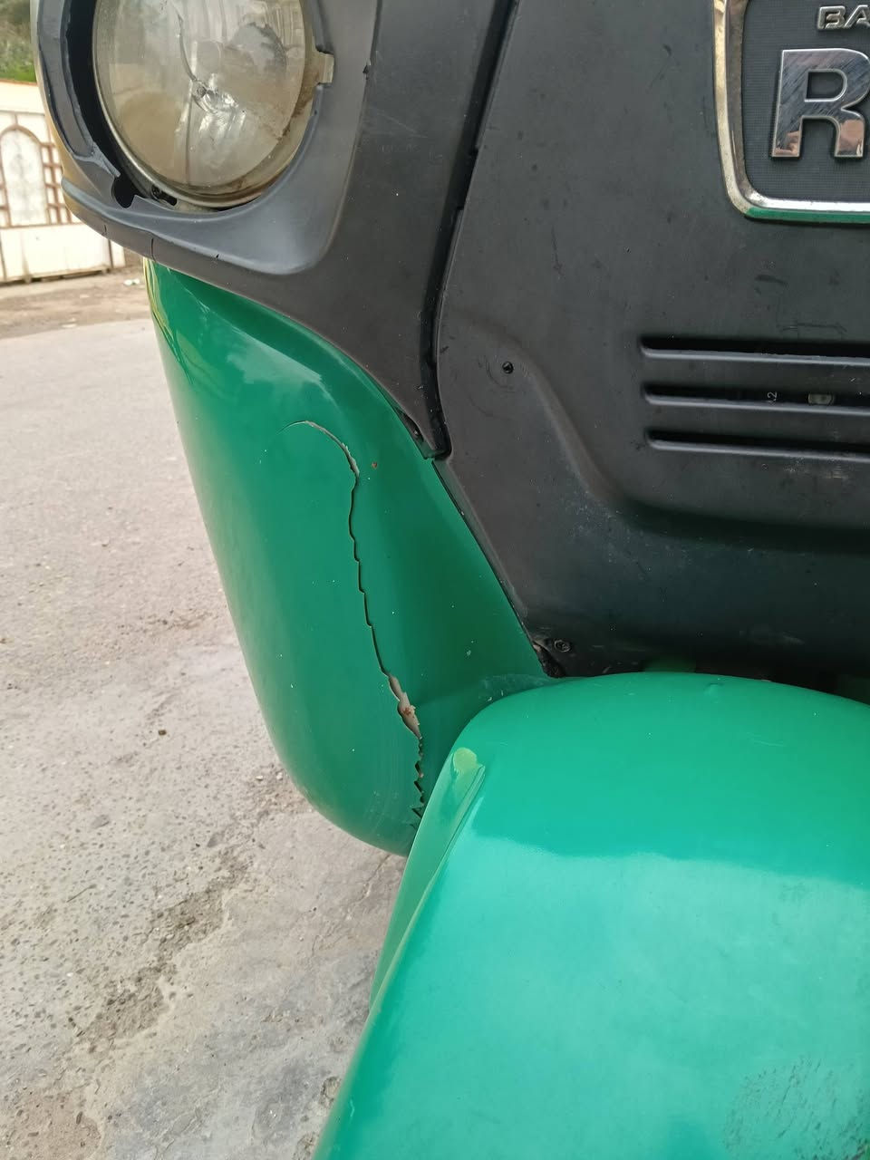 تكتك واحد وعشرين رقم وسنويه بسمي تحويل ثاني يوم تكتك مصبوغة جمالية السعر سبعة مليون وبيه مجال ما متواجد عل فيس اتصال على هاذ الرقم ***********
