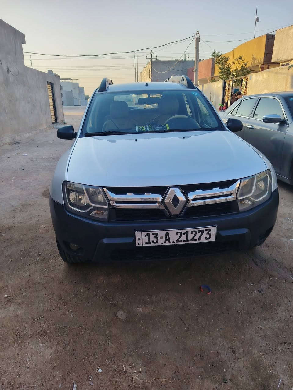 رينو داستر 
مديل 2017
للبيع 
مع مراوس 
حسب القناعة 
سيارة حلوه جاهزه تبريد
 كهربائيات حداديه 
حلوه غرفة جديده 
هزه جديده سنوية لحد 2030 
بسم اخوي شرط التحويل 
السعر 92 قابل للتفاوض 
للإتصال والاستفسار 

***********
واتساب
