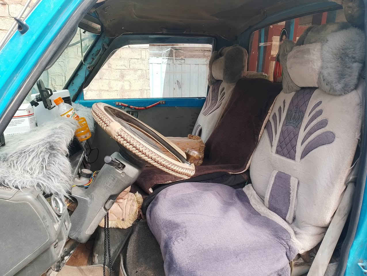 سلام عليكم كيه بنكو 96 (8) جنكال محرك كرتون فنتيره مصلح  شاصية مكفول أكسن فوك ثمانين يطلع وانه خفيفه حلوه سياره خير من الله سياره طلع محافضات بيهه. رقم مميز نكليزي بسمي تحويل مباشر سياره متعوب عليهه كهربءيات شغاله   قفل 60 ءو مراوس حسب لقناعه وآني خادم    سياره ) موجودة كربلاء طويريج. ***********
