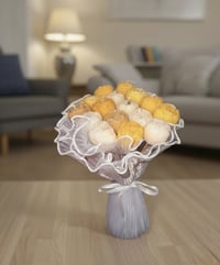 بوكيهات ورد • شموع معطرة • حسب الطلب