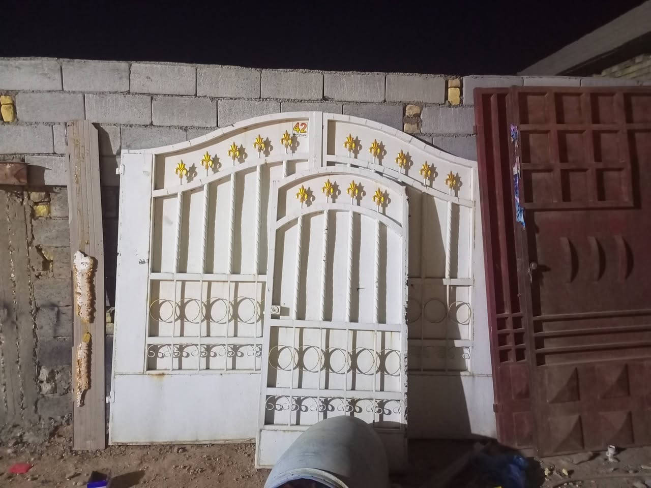 السلام عليكم ورحمة الله وبركاته تم افتتاح اسواق سفوان 

الرميثة شارع النجمي قرب محلات ال عزوز 

او قرب مخظر بركات الحسين او قرب صيدلية اليقين 

المختصه في الباب الحديد والباب الخشب والجرابي 

الخشب التصميم والجرابي الحديد ام نفر واحد ونفرين 

والباب المنيوم والباب الخشب الكامل مع الجراحيب

وبدون جراجيب نقش وبدون نقش 

وجراجيب جديد وجراجيب مستخدم 

وانشالله راح نوافيكم بصور اول بااول انتظرونا 

والقادم افضل وانشالله اي غراض منزليه 

او بيبان او زوالي او اغراض متنوعه تنزل عدنا 

راح انزللكم الصور والقياسات والاسعار 

ارقام الهاتف المختصه في الاسواق 

‏‪***********‬‏ ابو الاسواق صاحب المحل 

تنويه اني مكلف بنشر فقط
