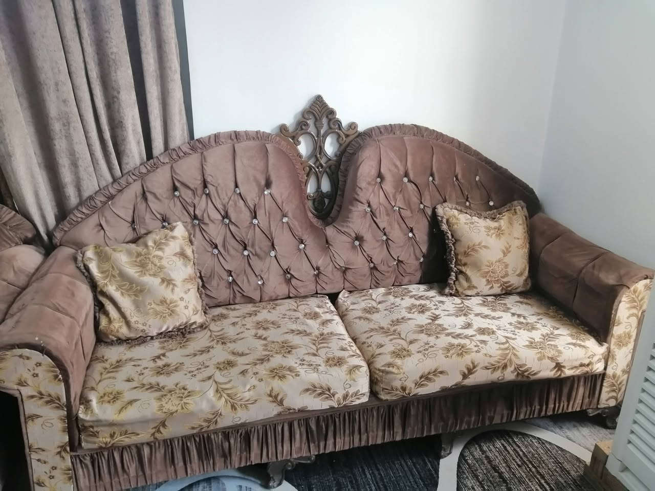 السلام عليكم تخم تركي 10هاذة الموجو السعر 150سبلت اوحد طن شغال تدفئة تبريد شغال معا قطعة خارجية السعر100المكان بغداد تقاطع نادي النفط الرقم ***********تواصل واتساب فقط
