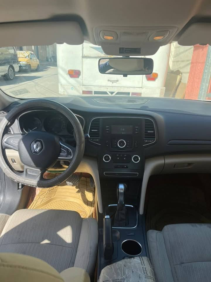 رينو ميكان موديل 20 خليجي مكفوله كافله عامه محرك وكير ياباني نيسان السيارة جديدة محجوزة وباقي على الحجز 6 شهر واصير حرة السعر 105 وبيه مجال الاستفسار إتصال على الرقم *********** 
العنوان الديوانيه المركز
