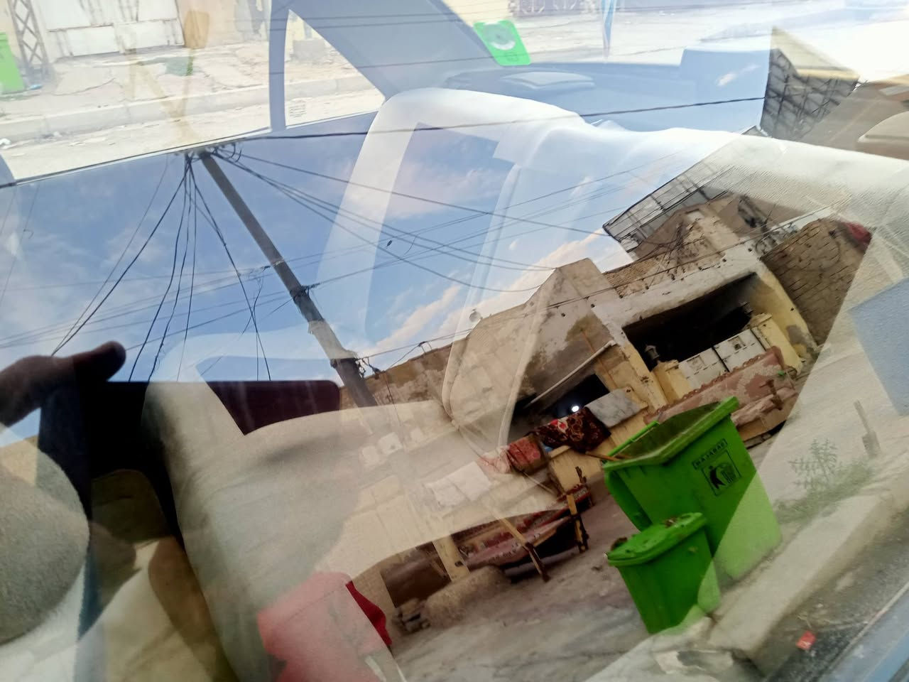 بيجو بارص موديل 15 نضيفه كلش  بسمي تحويل مباشر رقم بغداد  موجوده بالكوت العزة   السعر 47ورقه وبيها مجال مامتواجد على فيسبوك الاتصال على رقم ***********
