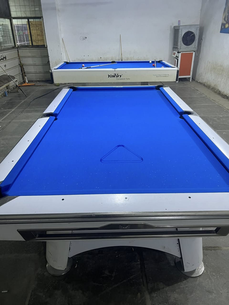 ميز يلن للبيع بغداد ***********
