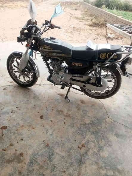 السلام عليكم دراجه سافين موديل 25 الشراي يتصل‏.   ‪0780 560 0267‬‏  السعر 800وبي مجال مكاني الحويجه  ملاحضه 🤚رجاءن لا تراسل خاص
