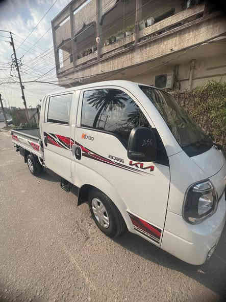 للبيع كيه دبل قماره موديل 25 ماشيه 7 الف فقط السياره جدا نضيفه بعدها زيرو السياره فول مواصفات دبل ايرباك كشنات جلد بيه طخه بسيطه موضحه بل صوره السعر النهائي 185الرقم ***********
