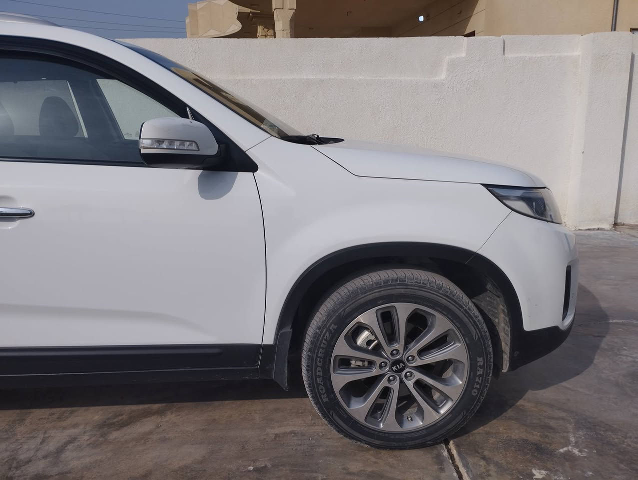 سورنتو خليجي محرك 4دوش موديل 14 رقم سليمانيه نص فول حساسات اماميه وخلفية بردات بلاديه تحكمات ستيرن مريم شفط اشاره بالمراه .محرك مفتوح قلق الولفات بدلت وأشر القبق لاتبخير ولاتنقيص ماشيه 176كشر مكفول عدا الموظح بالسونار .بيع او مراوس بسياره أقل وتكون ناصيه.ااسعر 165,وبيه مجال .صلاح الدين .بلد .***********
