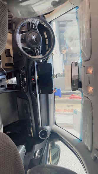 السلام عليكم شاشة سيارة فورتي للبيع السعر ١٣٠وبيها مجال قليل الشراي يتصل *********** المكان بغداد الحرية
