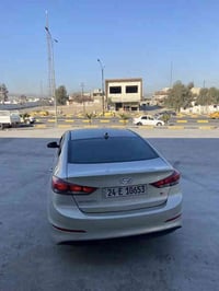 النترا للبيع 2017 لون شمباني  داخل لونين  مواصفات تحكمات استيرن شاشه 3...