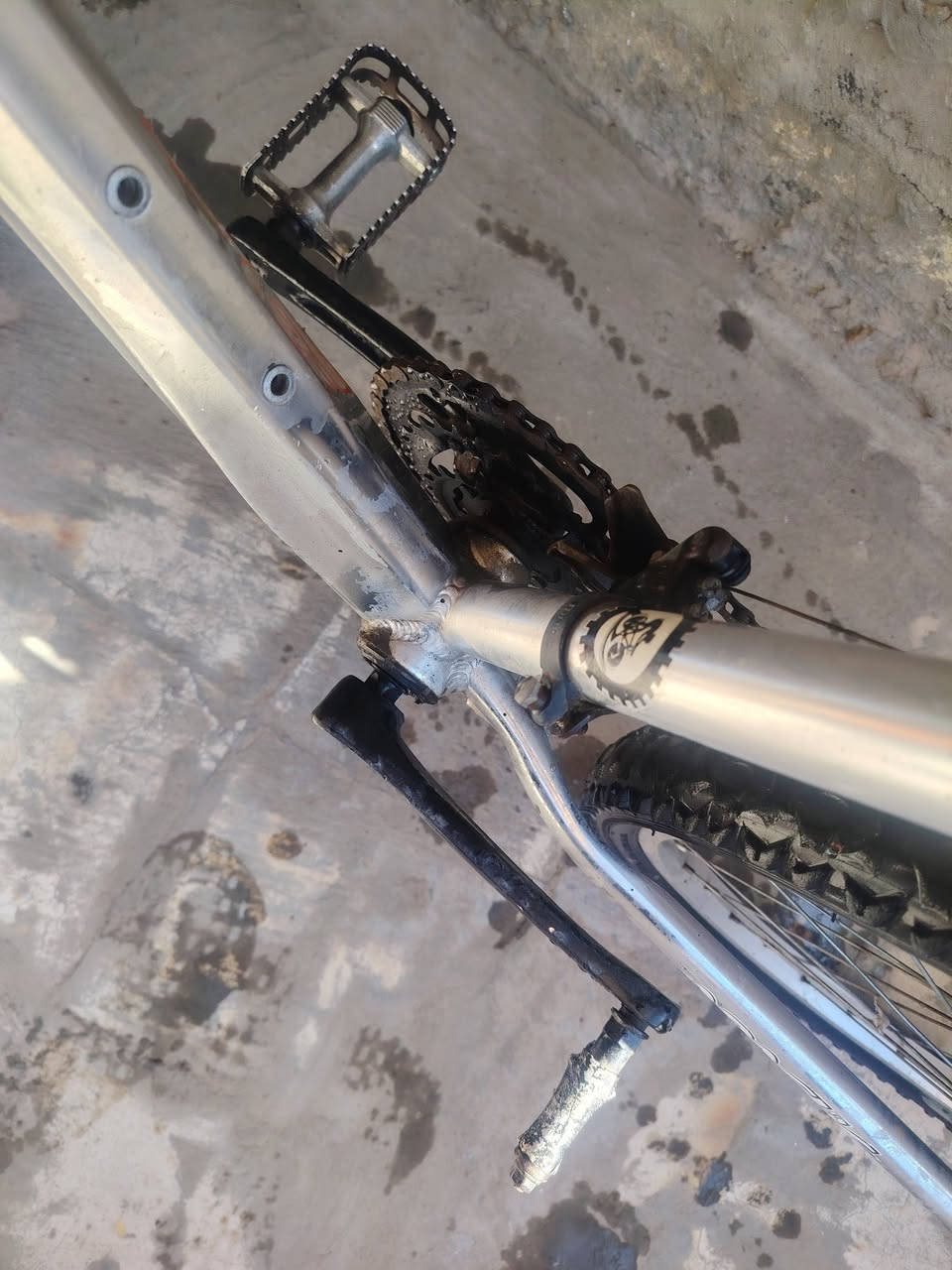 السلام عليكم
باسكل للبيع السعر 50 وبيه مجال
 بدون بريكات والگيوره ما مشدودات 
كلش مريح بالسياقة 

 المكان حي اور  قرب حسينية المصطفى

للاستفسار على خاص بلا زحمة


**إذا كنت صاحب هذا الإعلان وتريد حذفه لأي سبب، رجاءا أرسل رسالة إلى الدعم الفني**