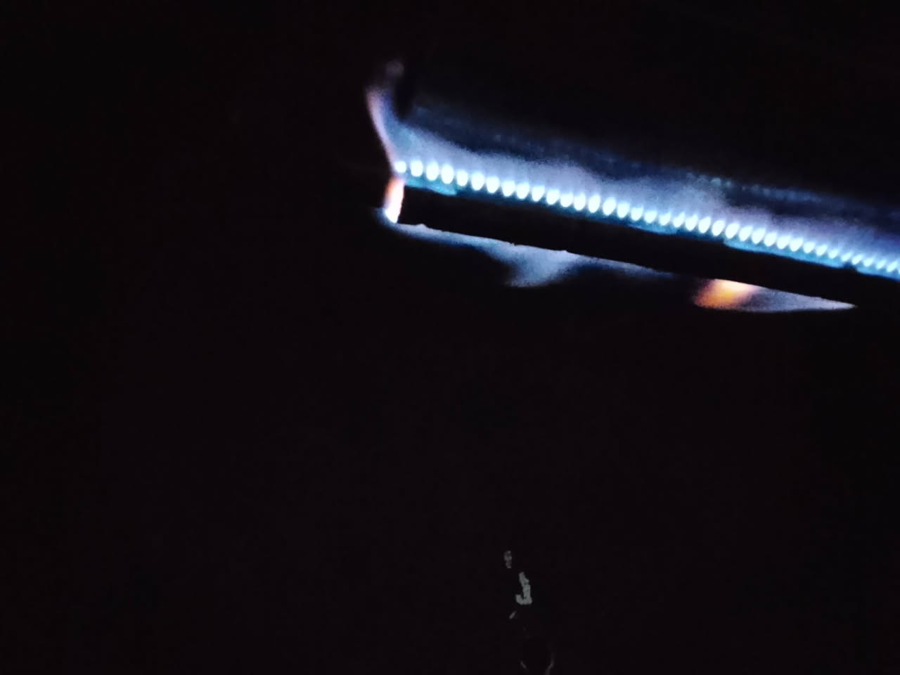 ورشه رائد العبيدي تصليح كافه انواع طباخات وصوبات النفطية والكهربائية والغازية توجد طباخات البيع بسعر مناسب الرمادي التأميم القادسيه الثانيه مقابيل صيدليه الخليج ***********واتساب
