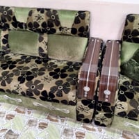 النجف • كنبة • أغراض