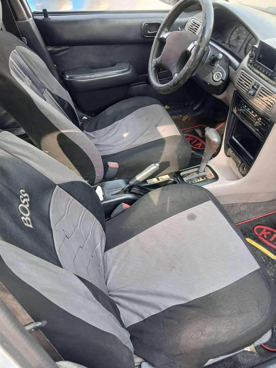 كورلا ٩٧ مكينه كيرحاويه حداديه ممتازه
تخم تاير سياره نظيفه بمعنى الكلمة داخل وخارج متعوب عليه 

سياره ناعمه ترايه مال سياره ٢٠ وترايك لطريبيل سنترلوك ريموت كامره شاشه تبريد شغال السعر٥٣ مع المجال *********** /***********غيرمتواجدعل فيس
